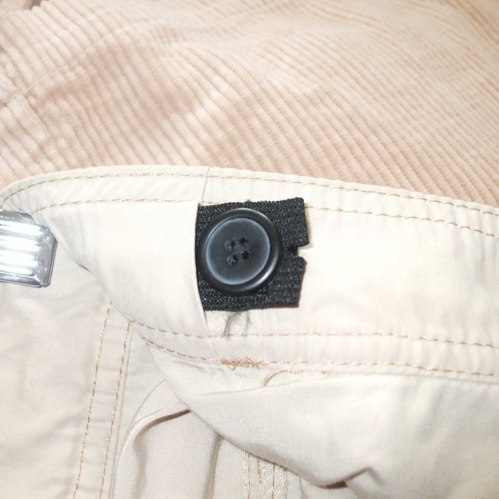 Prana Light Khaki Cargo Outdoor Hiking Pants Women’s Small Waist 32 inches Vtg - Picture 10 of 11